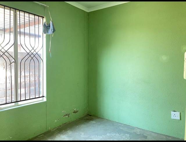 3 BEDROOM HOUSE FOR SALE IN WINDMILL PARK